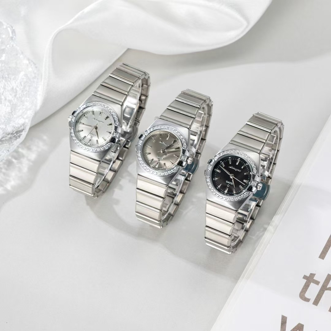 Classic Constellation Women's  - đánh giá và giá High Jewelry Watches
